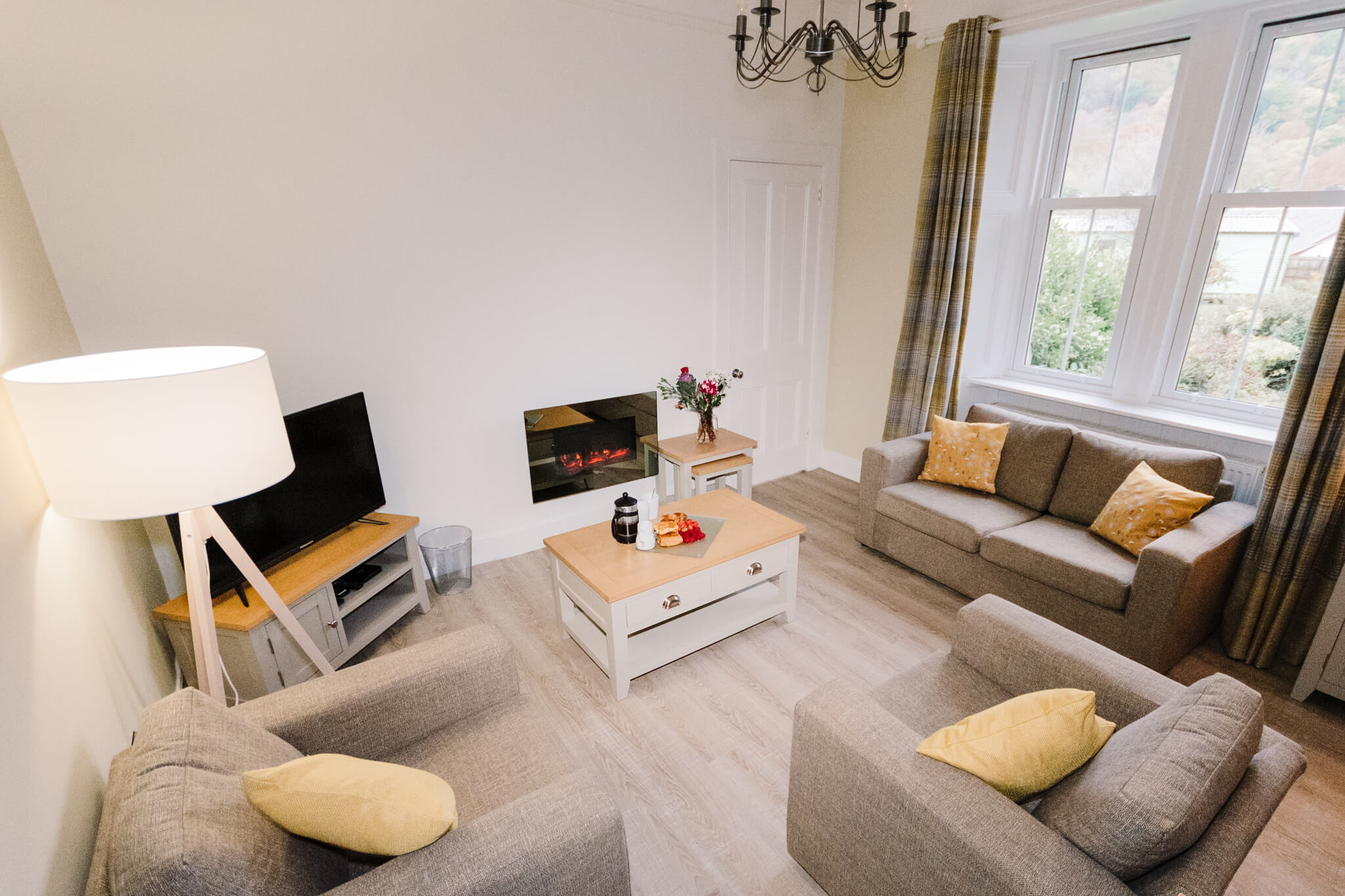 Erigmore cottage living area