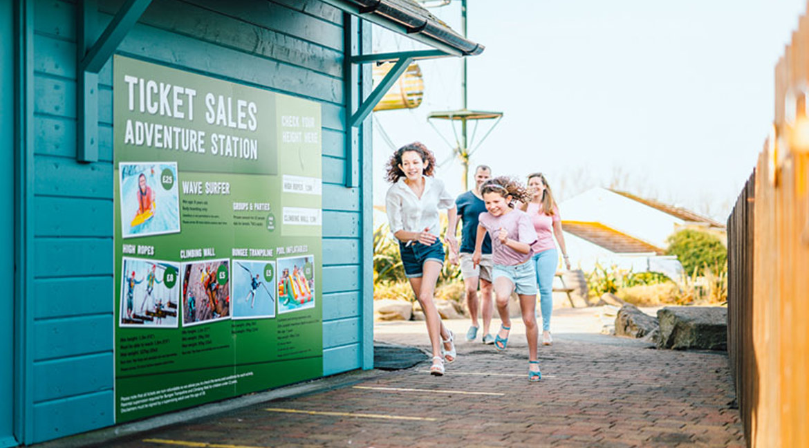 Golden Coast adventure station